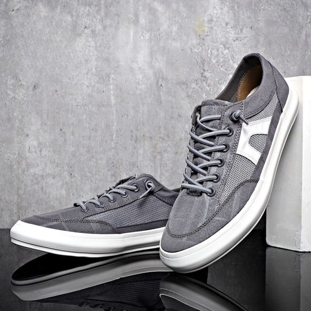 Metropolitan Wanderer Sneakers