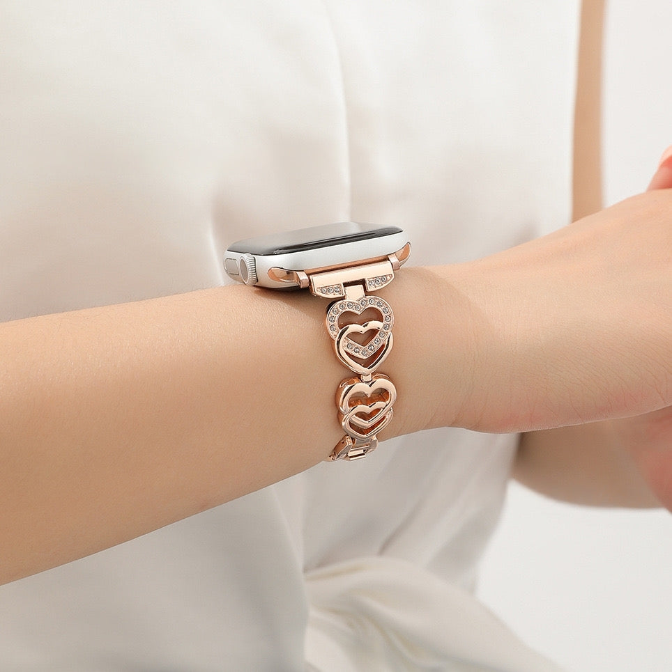 Amoré Heart-Link Apple Watch Band