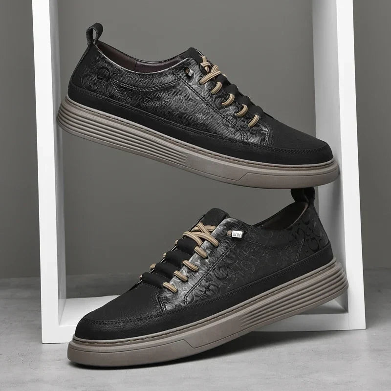 Giovanni Crest Italian Leather Sneakers