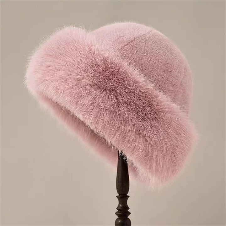 Nästeln Fur Hat