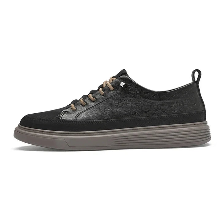 Giovanni Crest Italian Leather Sneakers