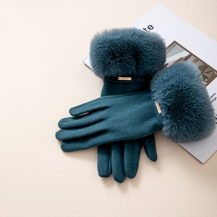 Aria Velvet Touch Gloves