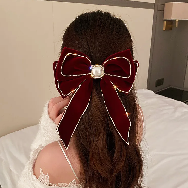 Velvet Pearl Bow